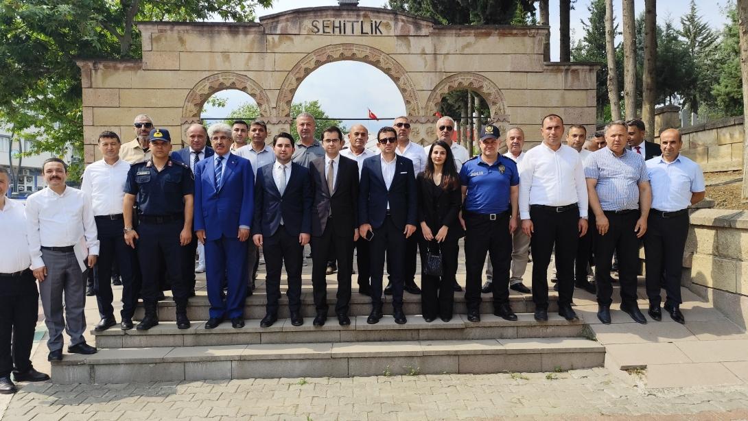 15 TEMMUZ ŞEHİTLERİ ANMA, DEMOKRASİ VE MİLLÎ BİRLİK GÜNÜ İLE BAHÇE İLÇESİNİN DÜŞMAN İŞGALİNDEN KURTULUŞ GÜNÜ ÇELENK TÖRENİ